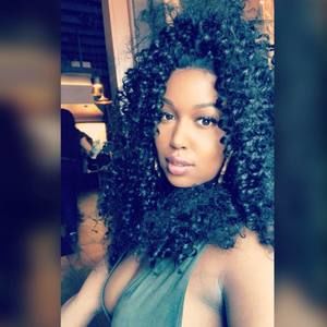 Meet your Posher, Aliyah